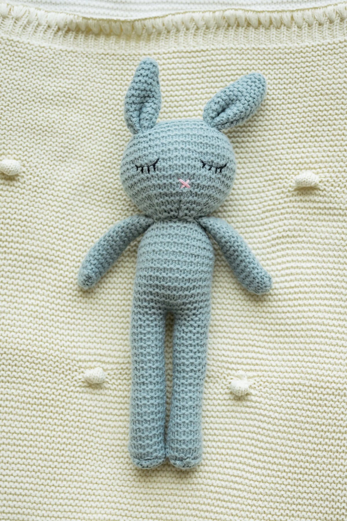 Snuggle Bunny Collection Wintys Wish